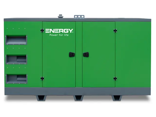 Stromerzeuger Diesel 100kVA 400V/230V 50Hz, 1500 U/Min
Dieselmotor Iveco FPT F36ETVP03.A94(EU Stage V), Elektrostart, 120 Liter Tank
MeccAlte oder Stamford Generator AVR Regelung
Schallverhaubung
Steuerung Comap AMF 25 (digitale Anzeige für Spannung, Strom, Frequenz, Tankinhalt)
Not Aus Schalter
Batterieladegerät
Klemmleiste
