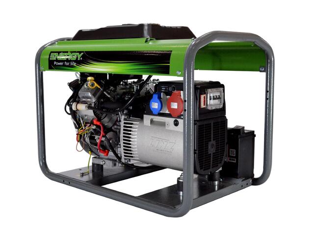 Stromerzeuger Benzin 10kVA 230V 50Hz
Benzinmotor Briggs & Stratton 16PS, Elektrostart, 8,5 Liter Tank
LINZ Generator mit AVR Regelung
leichter Rohrrahmen, Steckdosen CEE 400V 16A 3P+N+T, CEE 230V 16A 2P+T