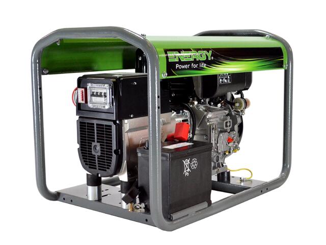 Stromerzeuger Diesel 7kVA 230V 50Hz, 3000 U/Min
Dieselmotor Yanmar L100(Stage V), Elektrostart, 4,5 Liter Tank
LINZ Generator mit AVR Regelung
offene Version, Schaltkasten Manuell, Steckdosen CEE 400V 16A 3P+N+T, CEE 230V 16A 2P+T